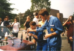De eerste tapauto